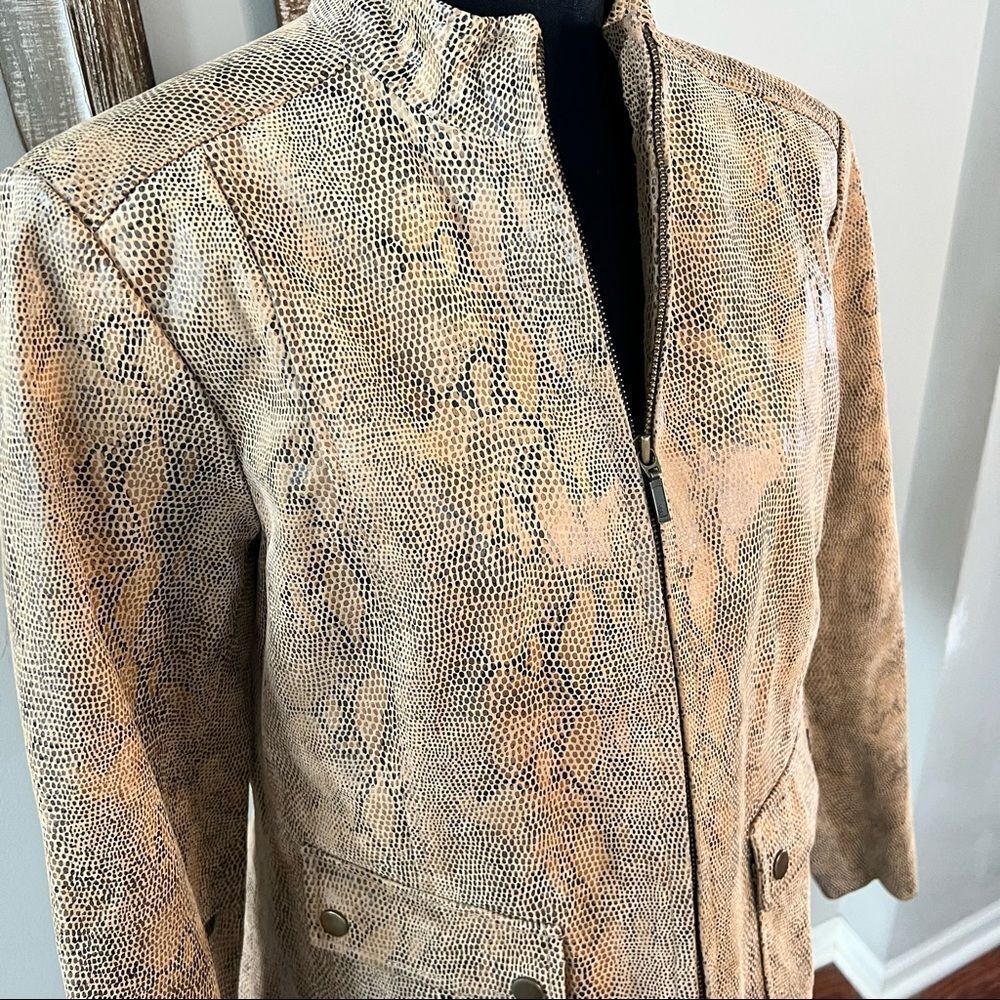 Stunning Alfani Python Snake Pattern 100% Leather… - image 2